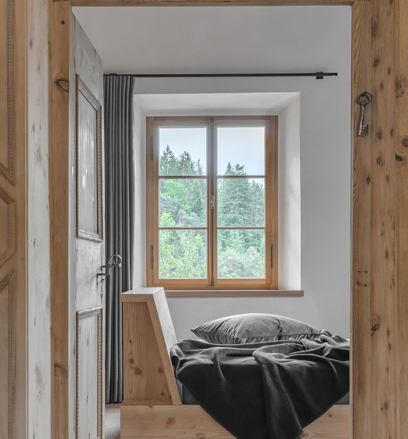 Projekt: Altbausanierung - Tip Top Fenster & Systeme - Fenster mit Sprossen aus Südtirol