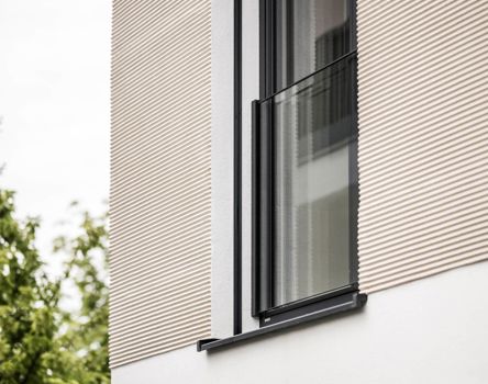 Projekt: Wohnbau München - Tip Top Fenster & Systeme - Fenster mit Raffstore und Absturzsicherung aus Südtirol