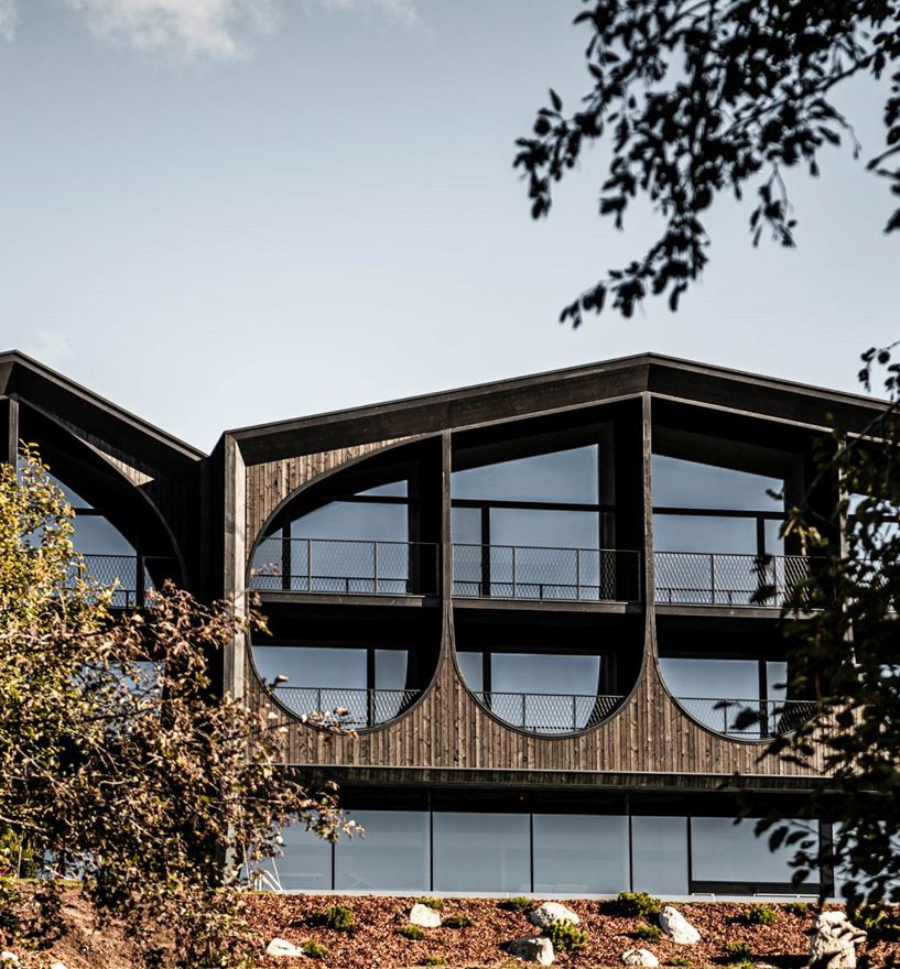 Projekt: Hotel Milla Montis Meransen - Tip Top Fenster & Systeme - Fenster und Verglasungen aus Südtirol