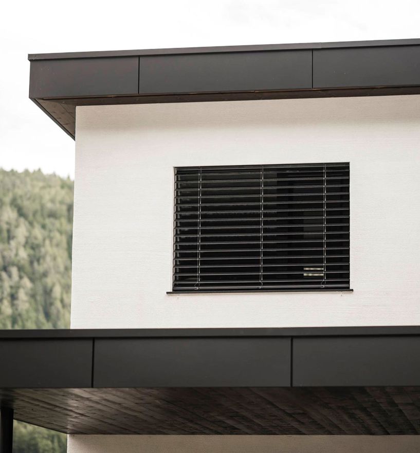 Projekt: Wohnhaus Mühlbach - Tip Top Fenster & Systeme - Fenster, Türen und Beschattung