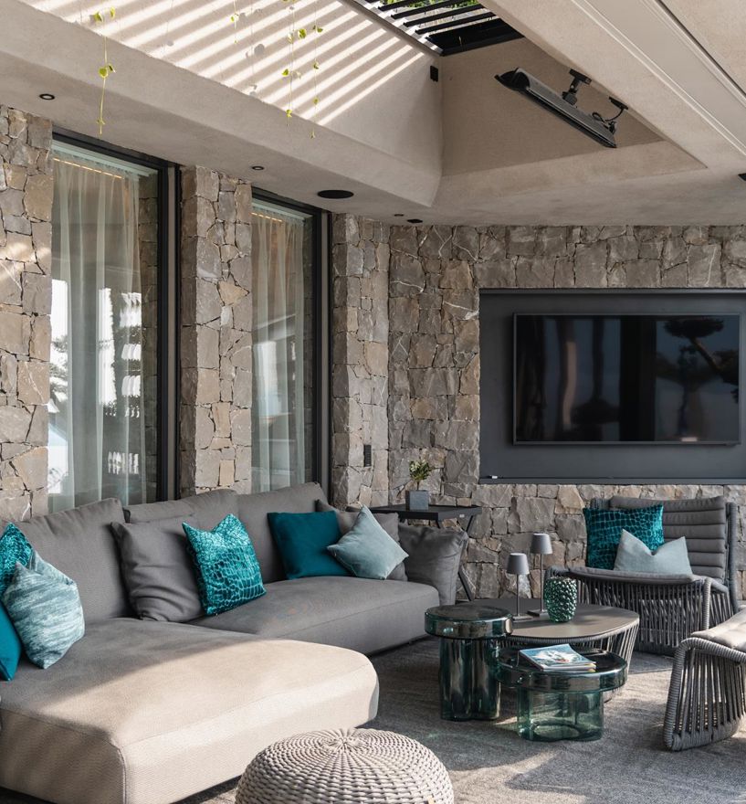 Projekt: Villa am Gardasee - Tip Top Fenster & Systeme - Fenster und Verglasungen aus Südtirol