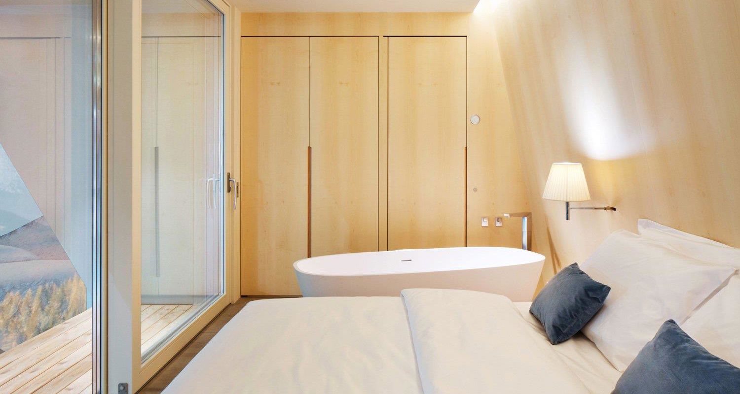 Projekt_EDEN_Luxury_Portable_Suite_by_Michele_Peterlini_07