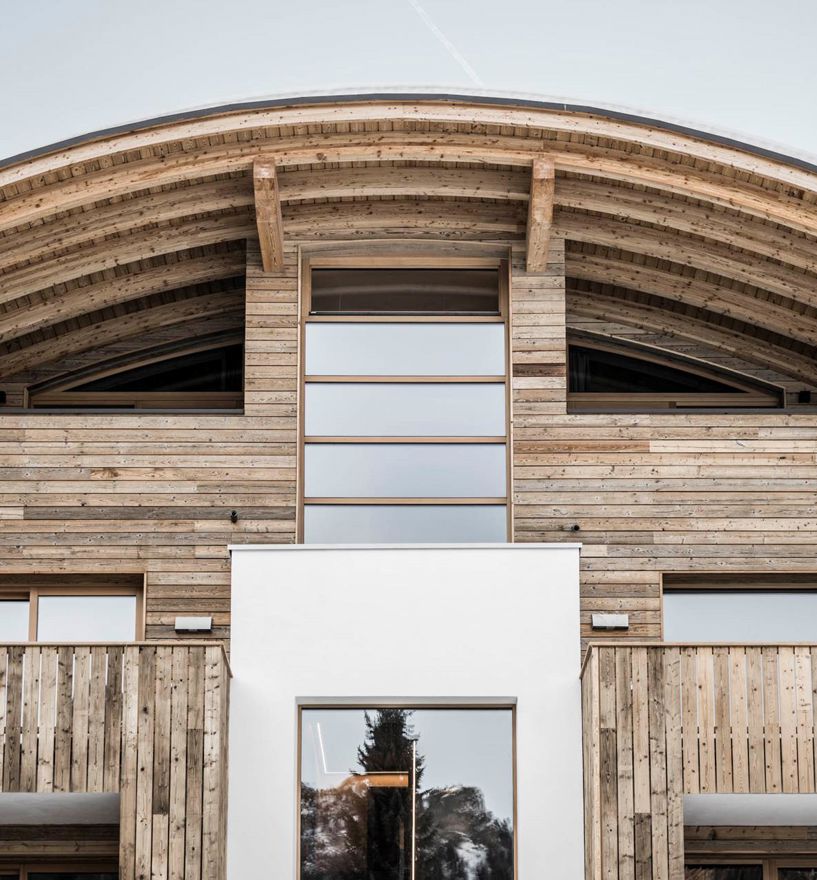 Projekt: Wohnhaus Gröden - Tip Top Fenster & Systeme - Türen und Fenster aus Südtirol
