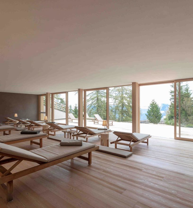 Projekt: Vigilius Mountain Resort Lana - Tip Top Fenster & Systeme - Verglasungen und Hebe-Schiebetüren aus Südtirol