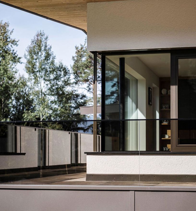 Fenster Alutop 80 in einem Wohnhaus