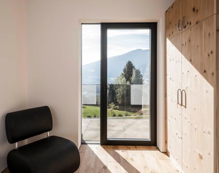 Finestra in legnoTopline Design 80