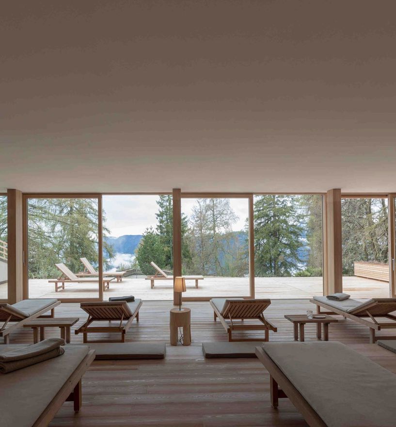Projekt: Vigilius Mountain Resort Lana - Tip Top Fenster & Systeme - Verglasungen und Hebe-Schiebetüren aus Südtirol
