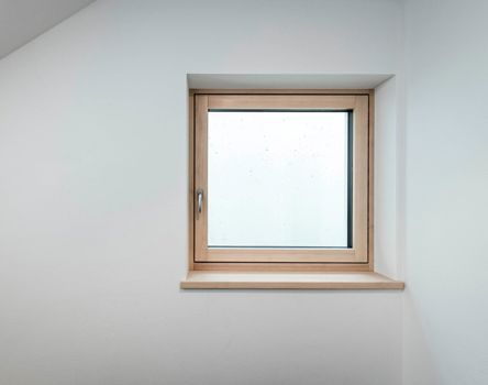 Finestra in legno-alluminio Alutop Design 80 con davanzale interno