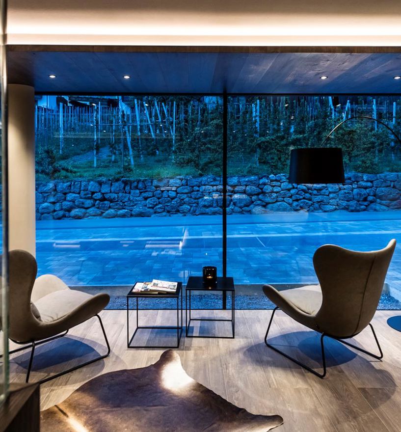 Projekt: Mair am Ort Living Hotel B&B Partschins - Tip Top Fenster & Systeme - Verglasungen und Fenster aus Südtirol