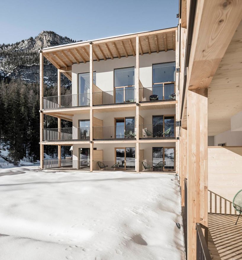 Projekt: Hotel Lëch de Sompunt - Tip Top Fenster & Systeme - Verglasungen und Fenster aus Südtirol