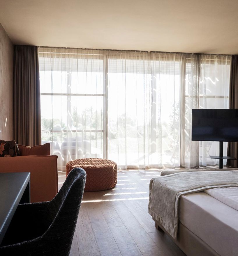 Projekt: Adler Spa Resort Sizilien - Tip Top Fenster & Systeme - Verglasung Hebe-Schiebetür