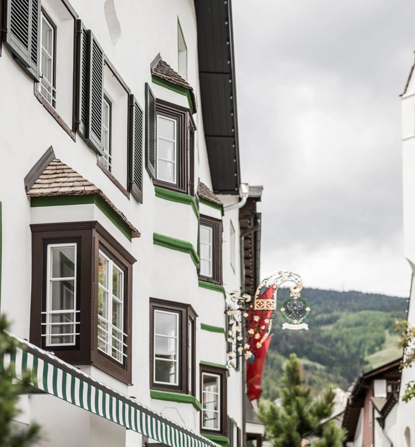 Projekt: Schwarzer Adler Sterzing - Tip Top Fenster & Systeme - Fenster und Verglasungen aus Südtirol