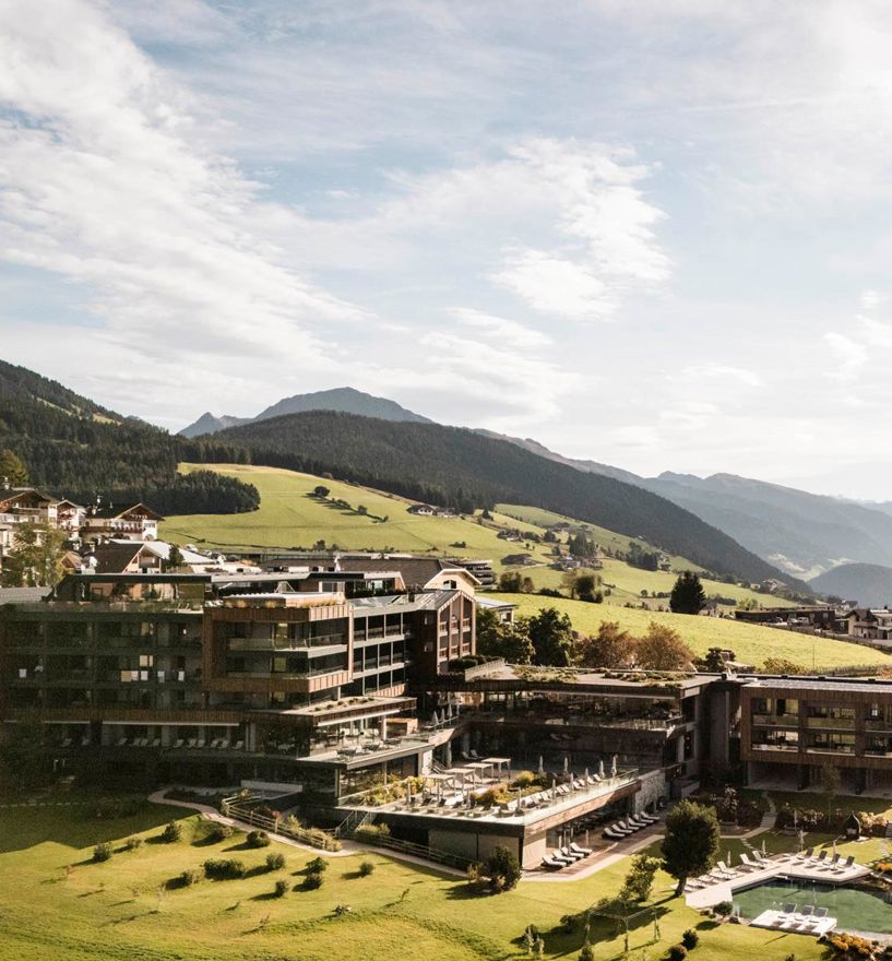 Projekt_Hotel_Sonnenberg_Meransen-c-hannes-niederkofler-web-009dji-0645-d