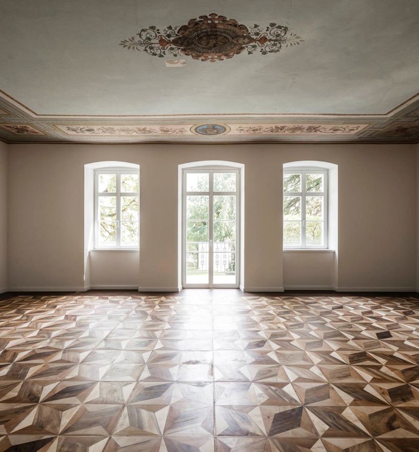 Projekt: Altbausanierung Villa Malfer - Tip Top Fenster & Systeme - Türen und Fenster mit Sprossen aus Südtirol