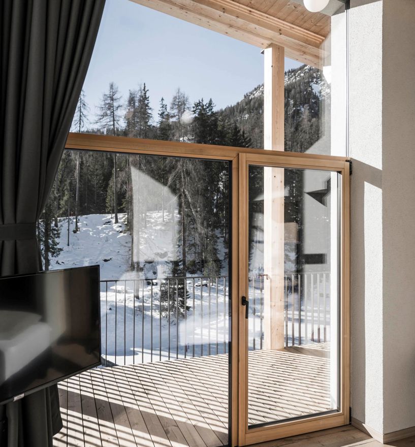 Projekt: Hotel Lëch de Sompunt - Tip Top Fenster & Systeme - Verglasungen und Fenster aus Südtirol