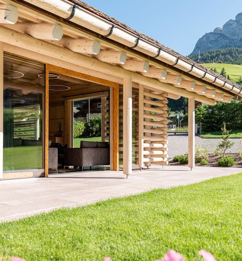Projekt: Portillo Dolomites 1966′ Wolkenstein - Tip Top Fenster & Systeme - Fenster und Hebe-Schiebetüren aus Südtirol