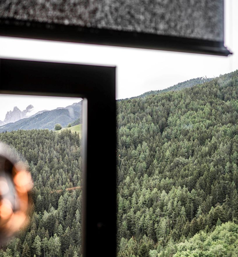 Projekt: Hotel Gnollhof Gufidaun - Tip Top Fenster & Systeme - Verglasungen und Beschattung ZIP, Fenster im Glas