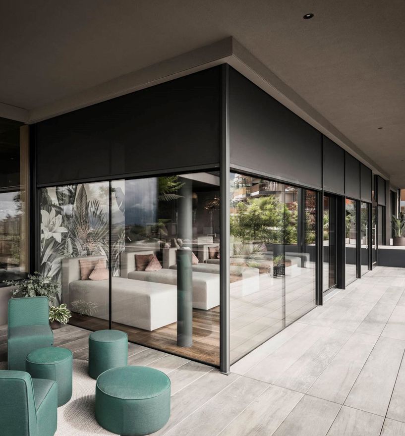 Projekt: Hotel Johannis Dorf Tirol - Tip Top Fenster & Systeme - Fenster und Verglasungen mit Zip aus Südtirol