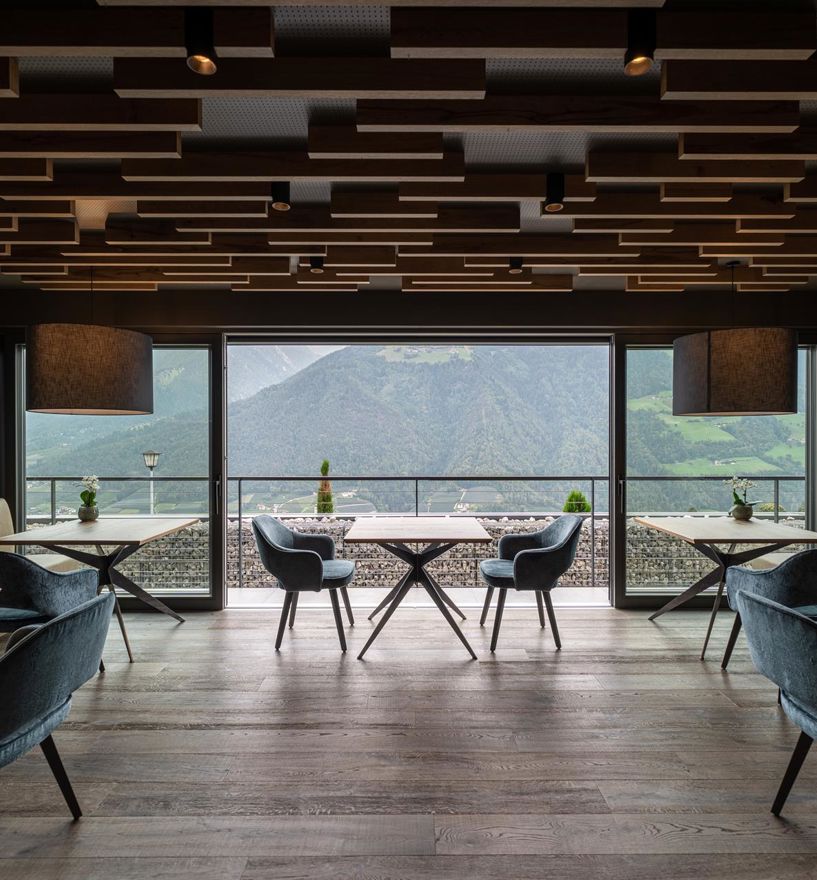 Projekt: Sonnenparadies Schenna - Tip Top Fenster & Systeme - Verglasungen, Fenster und Hebe-Schiebetüren aus Südtirol