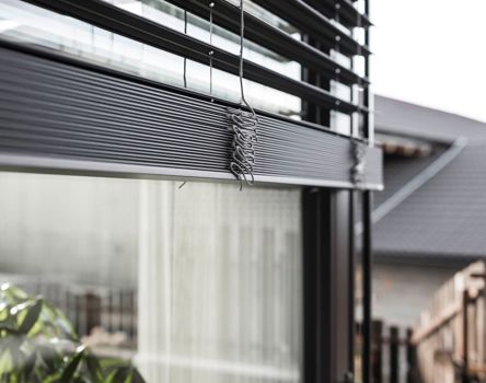 Projekt: Wohnhaus Meransen - Tip Top Fenster & Systeme - Fenster und Beschattung