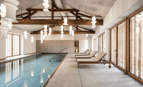 Porte in piscina