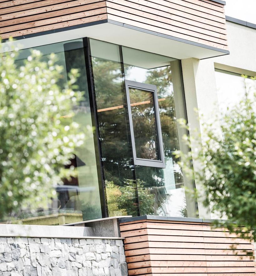 Una finestra nella vetrocamera vista dall'esterno