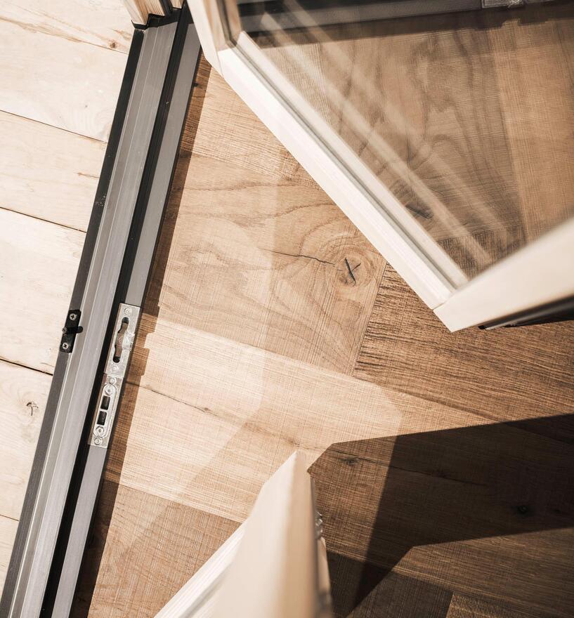 Holzfenster Topline 80 mit Dreifachverglasung Ug 0,60 im Rahmen der Denkmalsanierung