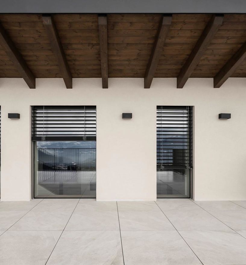 Rahmenlosen Verglasungen und Raffstore