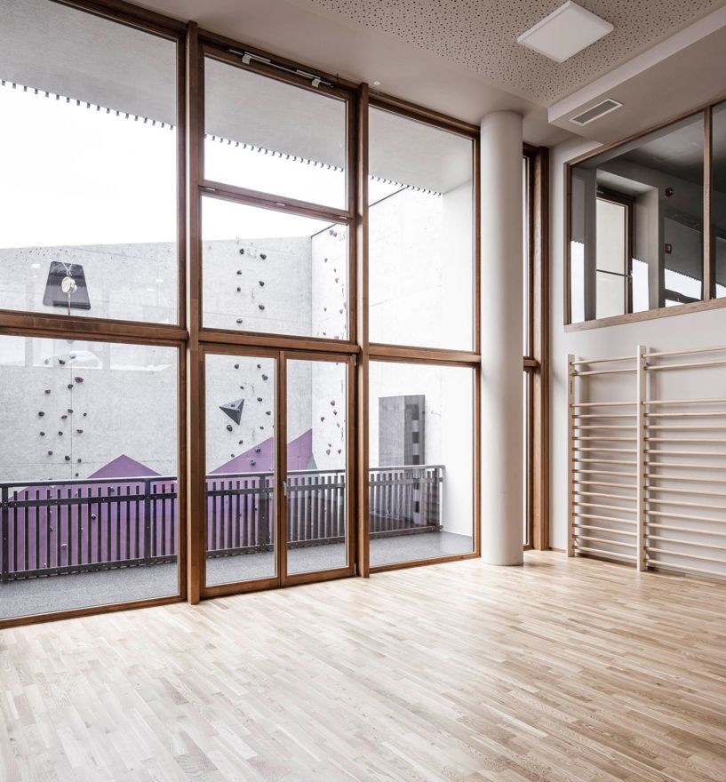 Projekt: Hotel Familiamus Meransen - Tip Top Fenster & Systeme - Verglasungen und Fenster