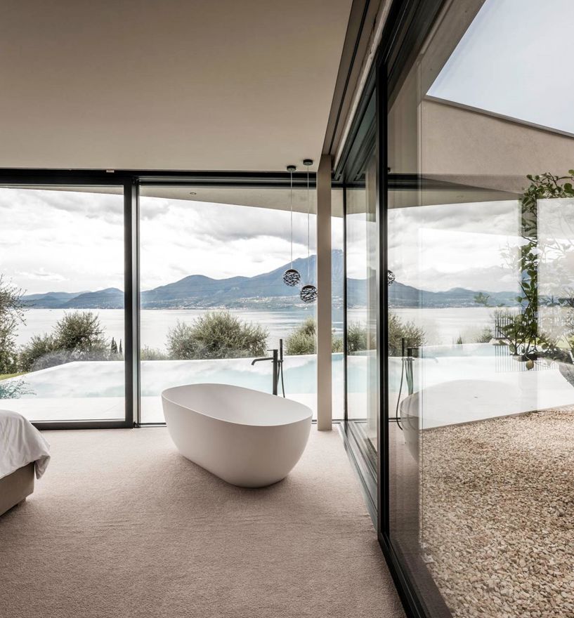 Projekt: Villa am Gardasee - Tip Top Fenster & Systeme - Fenster und Verglasungen aus Südtirol
