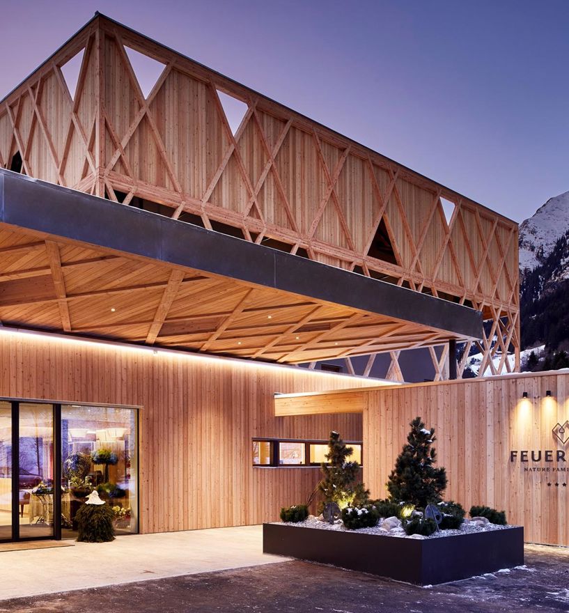 Projekt: Hotel Nature Family Resort Pflersch - Tip Top Fenster & Systeme - Verglasungen und Fenster