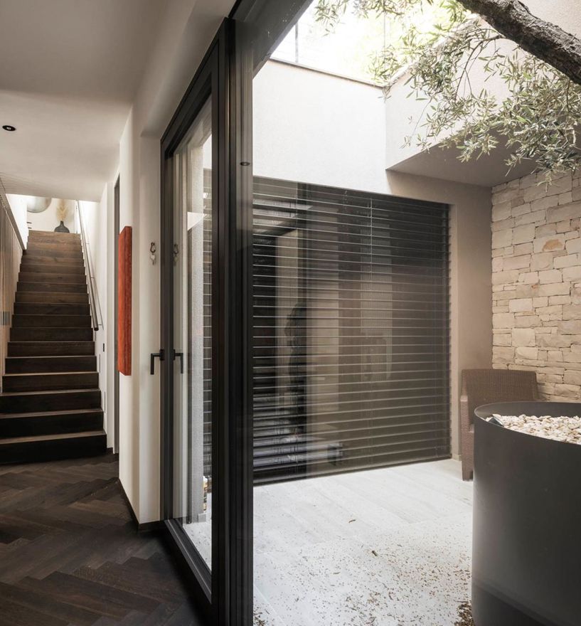 Privat_Villa_Torri_del_Benaco-c-hannes-niederkofler-web-62