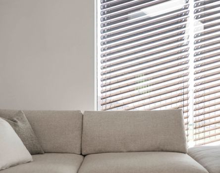 Projekt: Wohnhaus Meransen - Tip Top Fenster & Systeme - Fenster und Beschattung