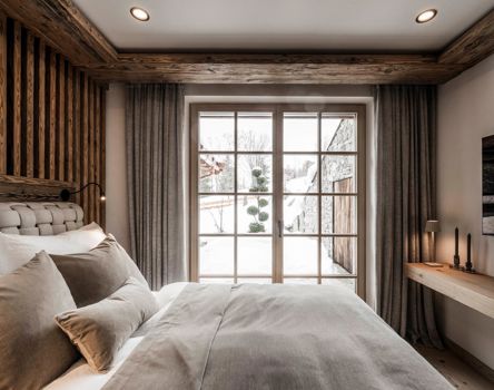 Projekt: Privat Kitzbühel - Tip Top Fenster & Systeme - Türen und Fenster mit Sprossen aus Südtirol