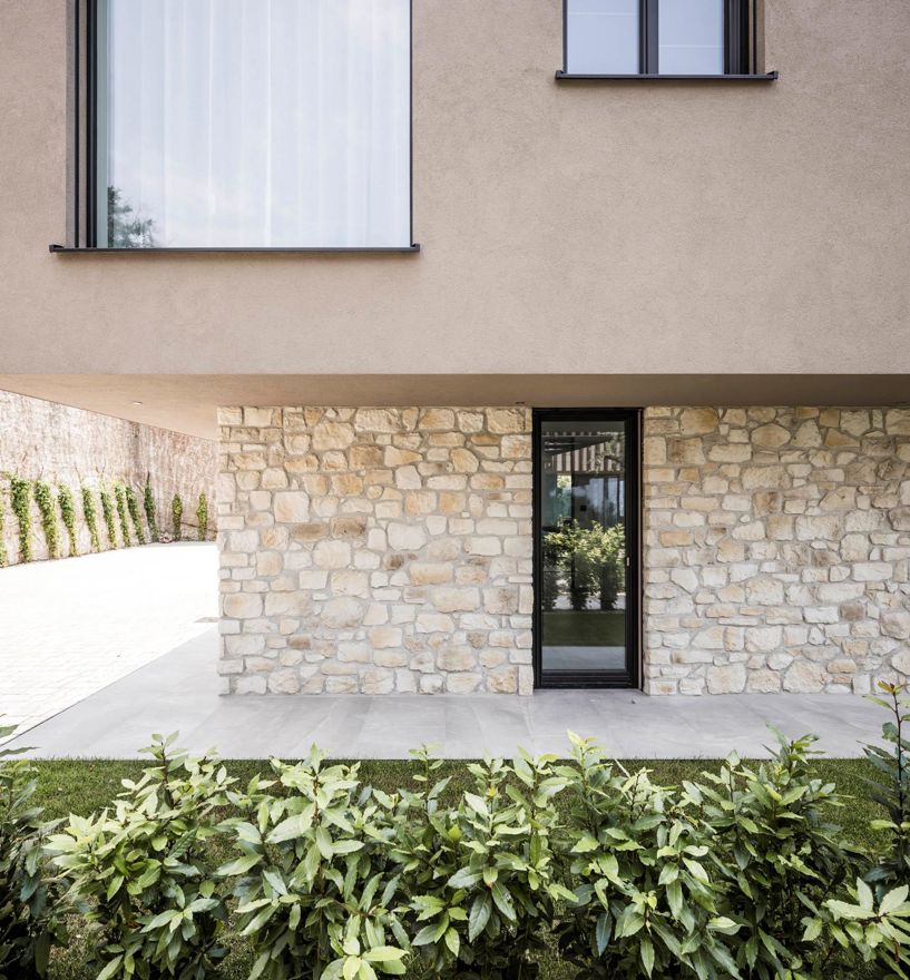 Projekt: Residence Torri del Benaco - Tip Top Fenster & Systeme - Fenster und Verglasungen aus Südtirol