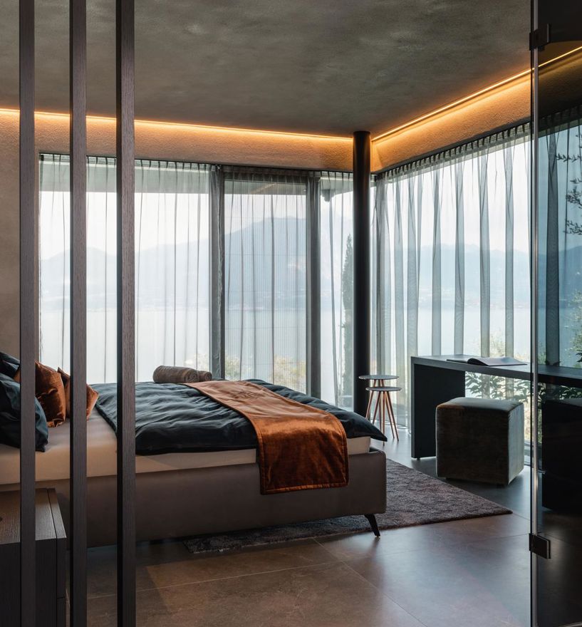 Projekt: Villa am Gardasee - Tip Top Fenster & Systeme - Fenster und Verglasungen aus Südtirol