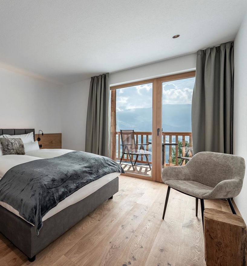 Projekt: Dilia Dolomites Spinges - Tip Top Fenster & Systeme - Verglasungen und Fenster