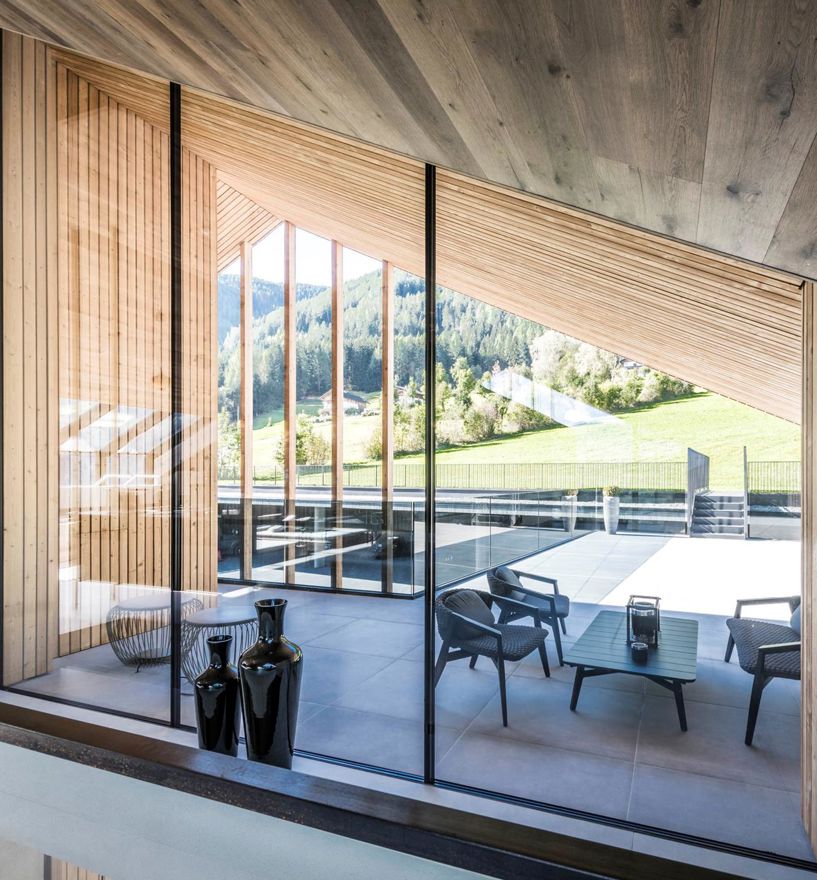 Projekt: Winklerhotels Chalet Purmontes Montal - Tip Top Fenster & Systeme - Verglasungen, Fenster und Türen aus Südtirol
