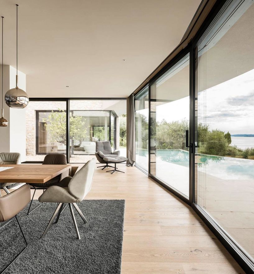 Projekt: Villa am Gardasee - Tip Top Fenster & Systeme - Fenster und Verglasungen aus Südtirol