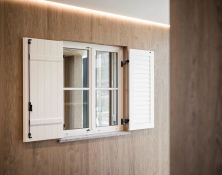 showroom-vahrn-interior-tower-c-hannes-niederkofler-web-8957