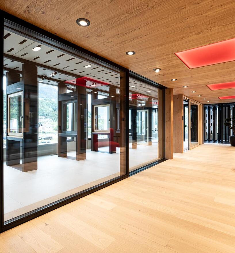 Porta alzante scorrevole INFINITY di Tip Top Fenster®