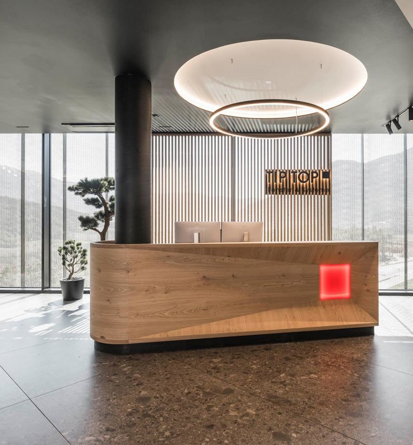 Tip Top Empfang im Interior Tower