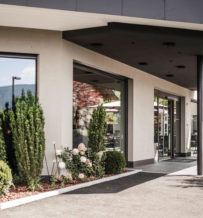 Projekt: Hotel Terentnerhof Terenten - Tip Top Fenster & Systeme - Verglasungen und Beschattung ZIP aus Südtirol