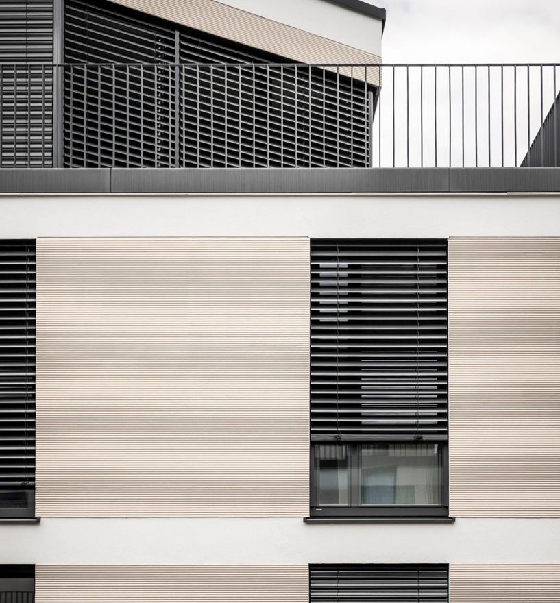 Projekt: Wohnbau München - Tip Top Fenster & Systeme - Fenster mit Raffstore aus Südtirol