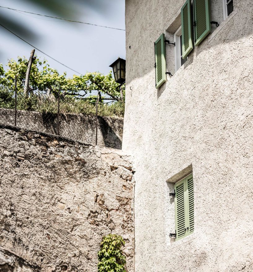 Projekt: Altbausanierung Tramin - Tip Top Fenster & Systeme - Türen und Fenster mit Jalousien aus Südtirol