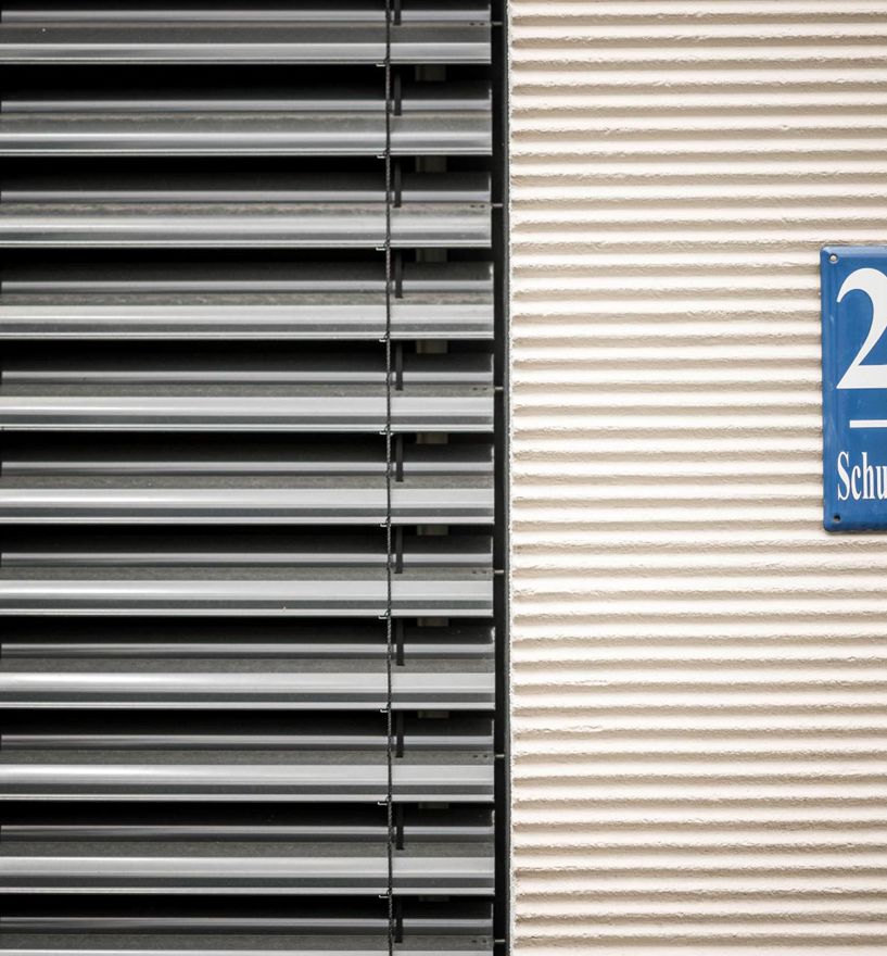 Projekt: Wohnbau München - Tip Top Fenster & Systeme - Fenster mit Raffstore aus Südtirol