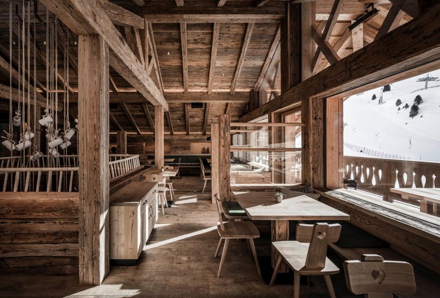 Projekt_Panoramahuette_Wolkenstein-c-hannes-niederkofler-web-5174