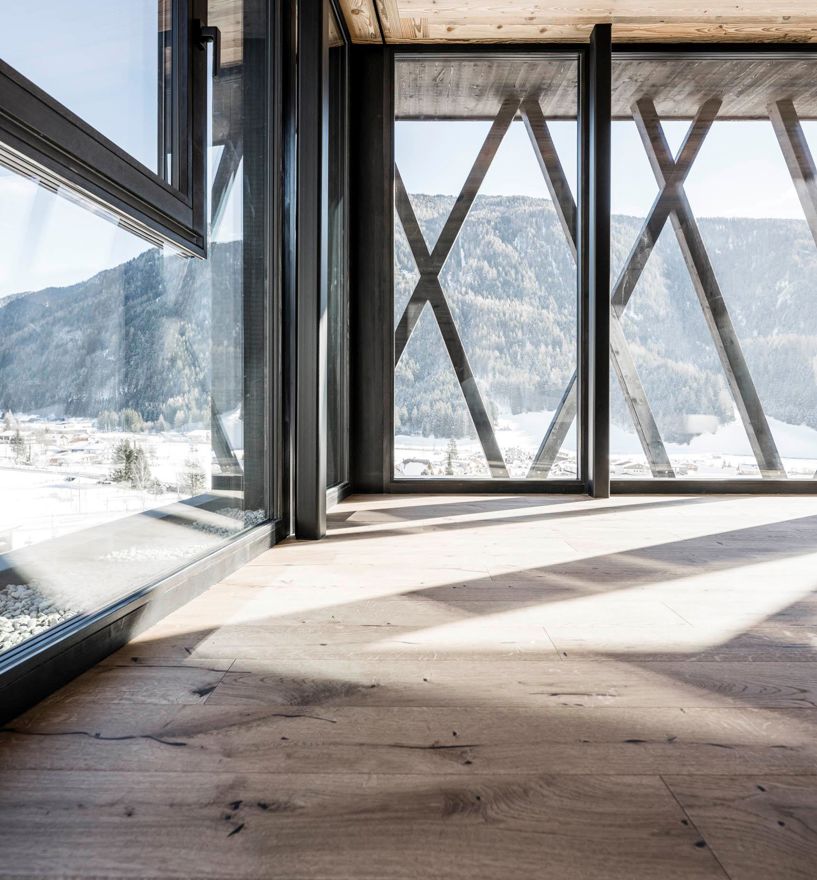 Projekt: Amus Chalets Antholz - Tip Top Fenster & Systeme - Verglasungen und Fenster im Glas