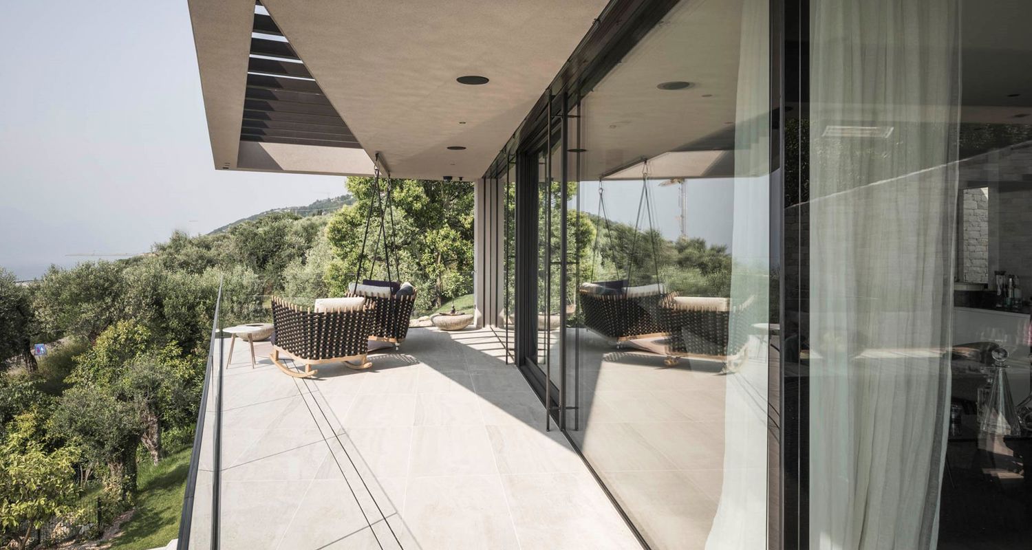 Privat_Villa_Torri_del_Benaco-c-hannes-niederkofler-web-57