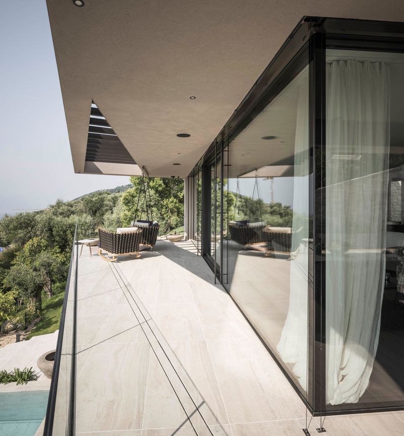 Privat_Villa_Torri_del_Benaco-c-hannes-niederkofler-web-57